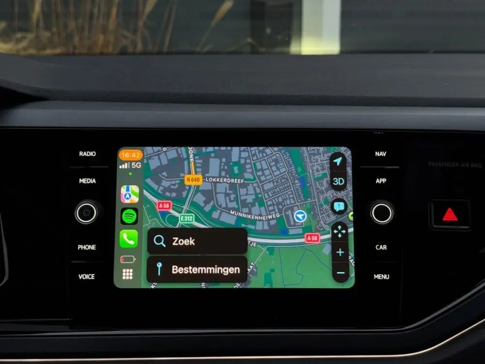 Volkswagen Taigo 1.0 TSI 3x R-Line | Pano | Digital Dash | A uit 2024, foto 14