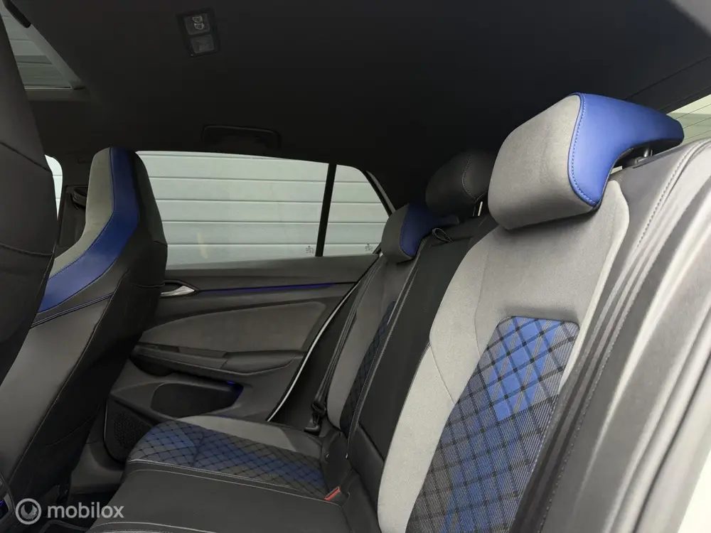 Volkswagen Golf 2.0 TSI R 4Motion/ O. HISTORIE/ PANORAMADAK uit 2021, foto 15