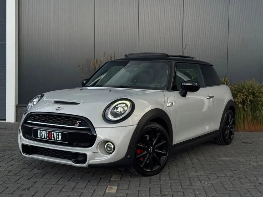 Mini Cooper S 2.0 Cooper S uit 2020