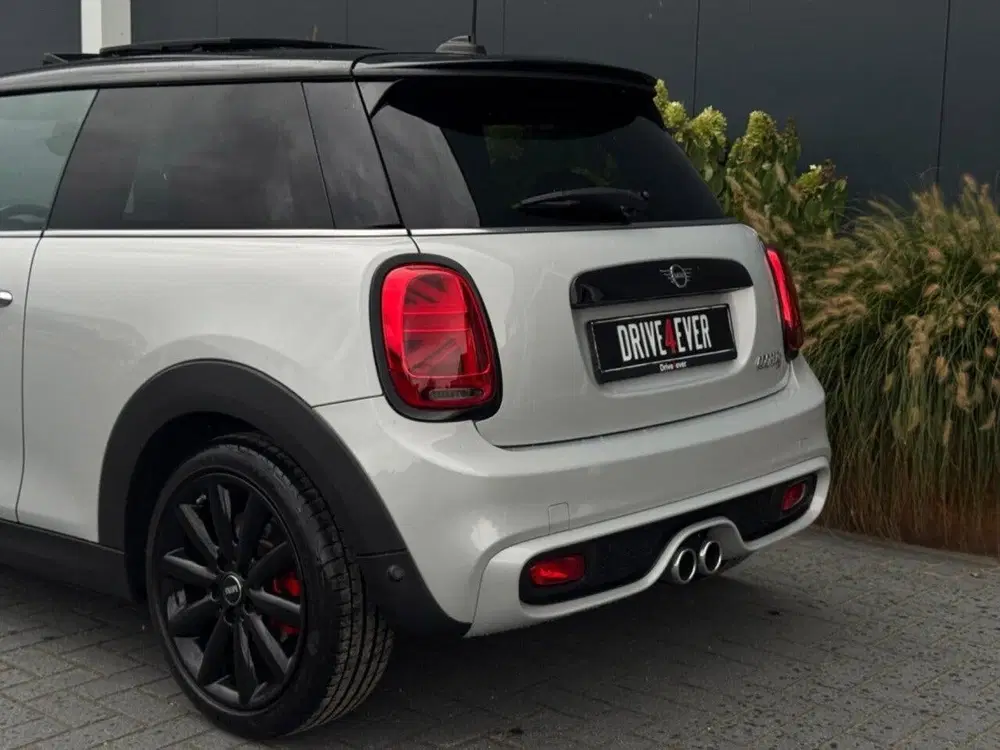 Mini Cooper S 2.0 Cooper S uit 2020, foto 12