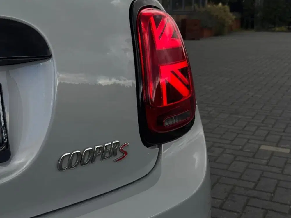 Mini Cooper S 2.0 Cooper S uit 2020, foto 13