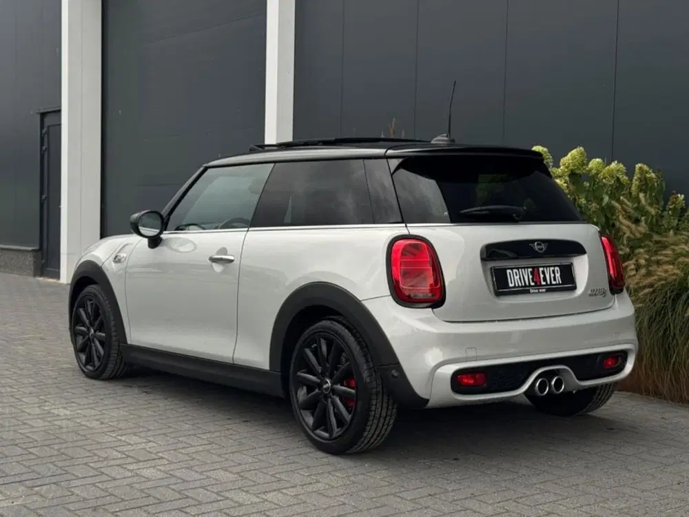 Mini Cooper S 2.0 Cooper S uit 2020, foto 6