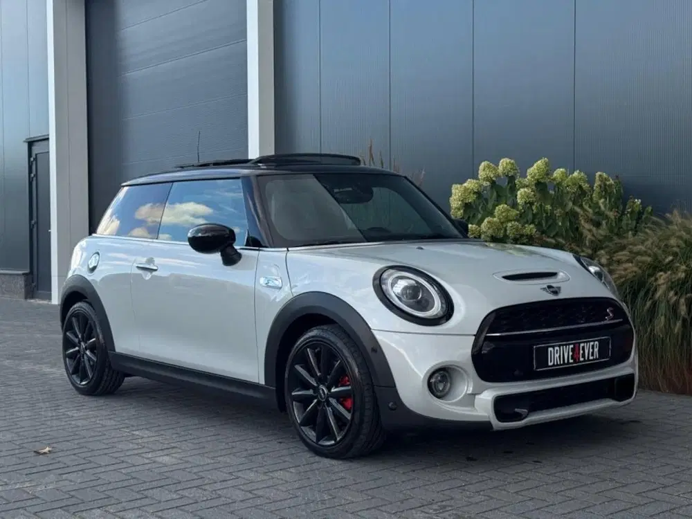 Mini Cooper S 2.0 Cooper S uit 2020, foto 8