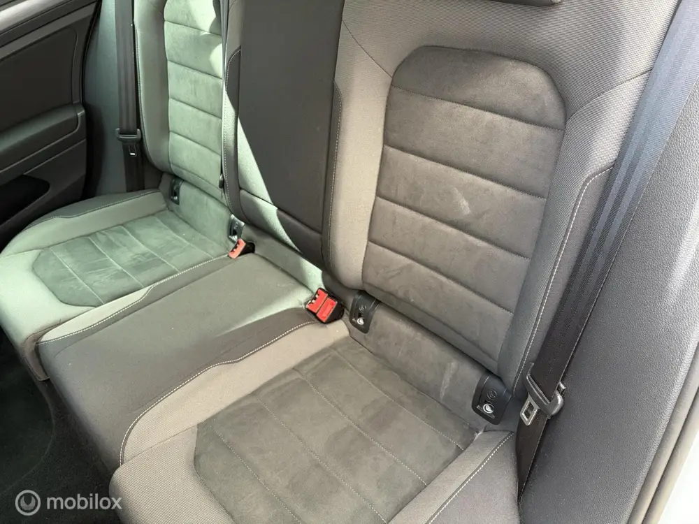 Volkswagen Golf 1.0 TSI Comfortline Business uit 2019, foto 15
