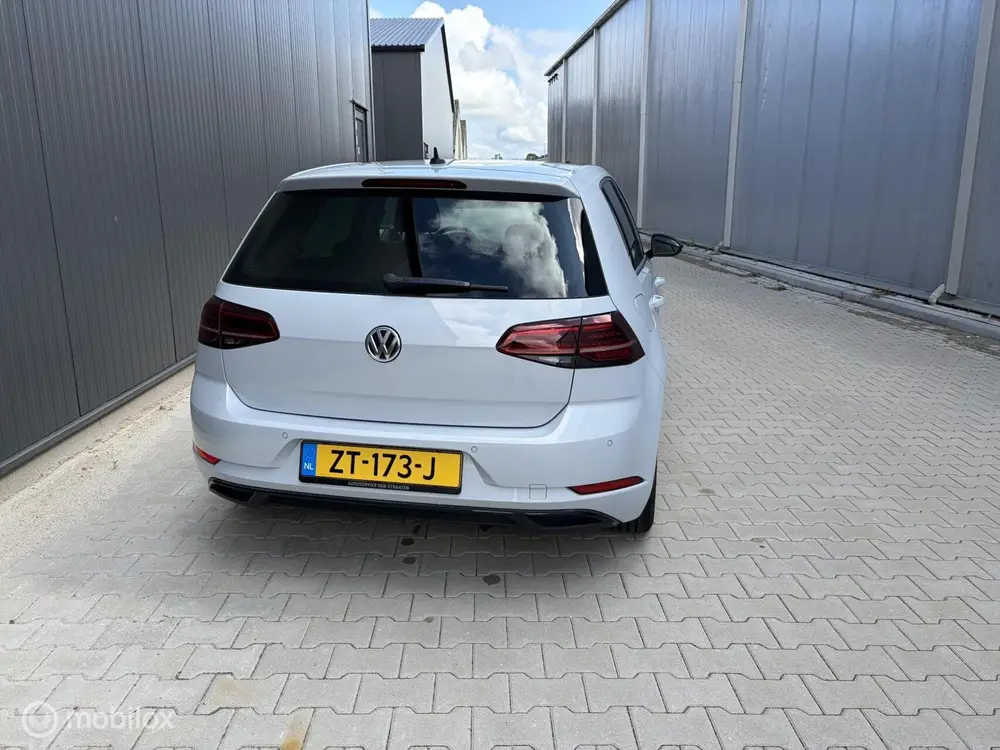 Volkswagen Golf 1.0 TSI Comfortline Business uit 2019, foto 7