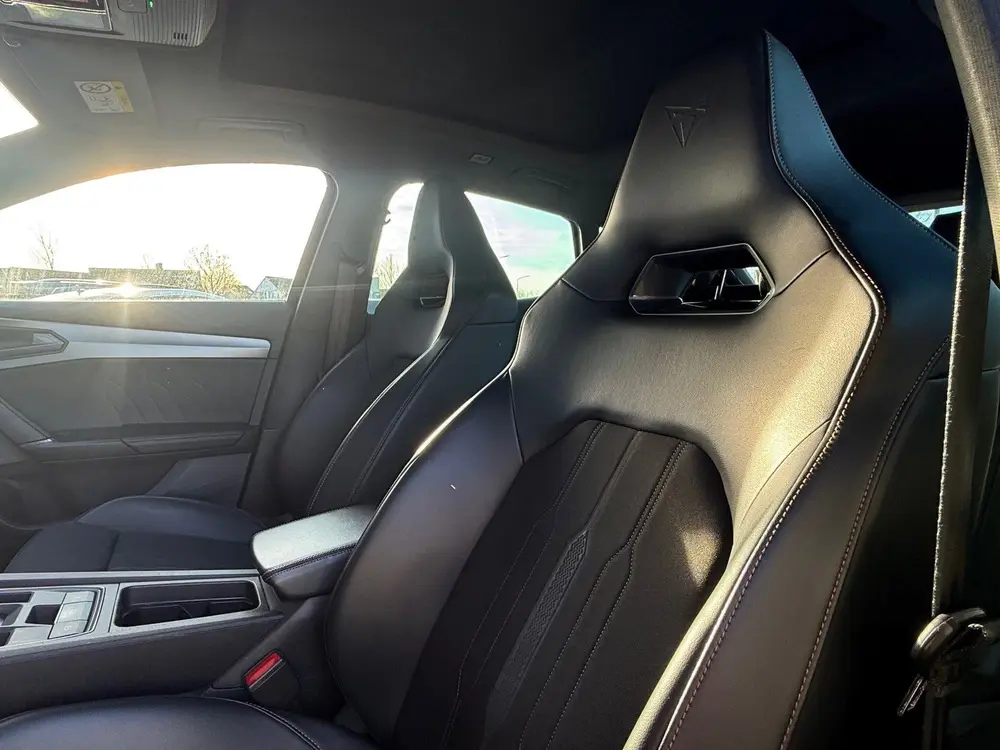 Cupra Formentor 1.4 e-Hybrid VZ Performance 245pk Copper E uit 2022, foto 5