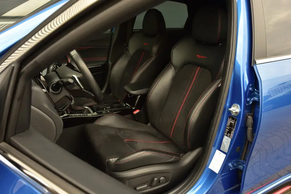 Kia Ceed 1.6 T-GDi GT Panodak uit 2023, foto 4