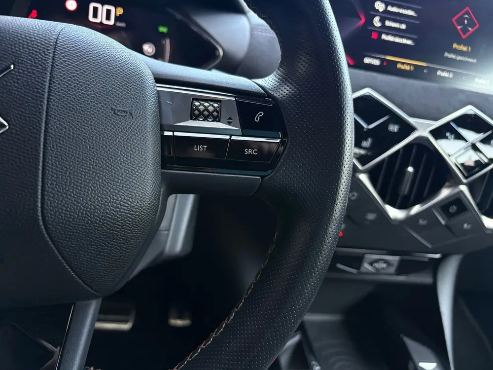DS Automobiles DS 3 Crossback DS 3 Crossback 1.2 Performance line + uit 2021, foto 13