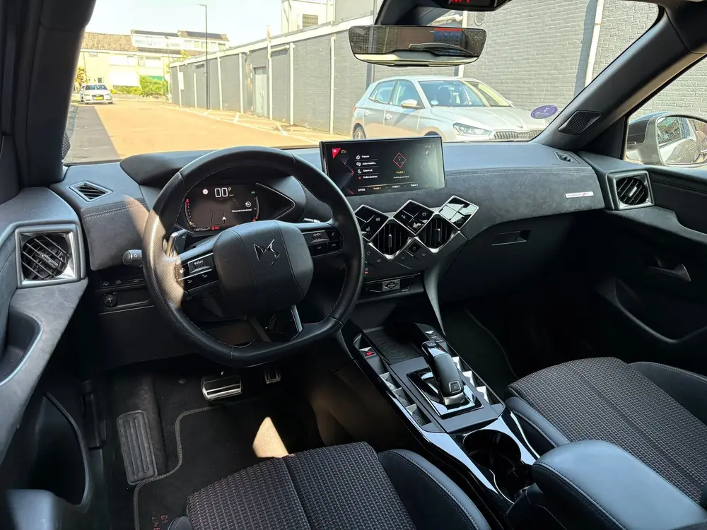 DS Automobiles DS 3 Crossback DS 3 Crossback 1.2 Performance line + uit 2021, foto 15