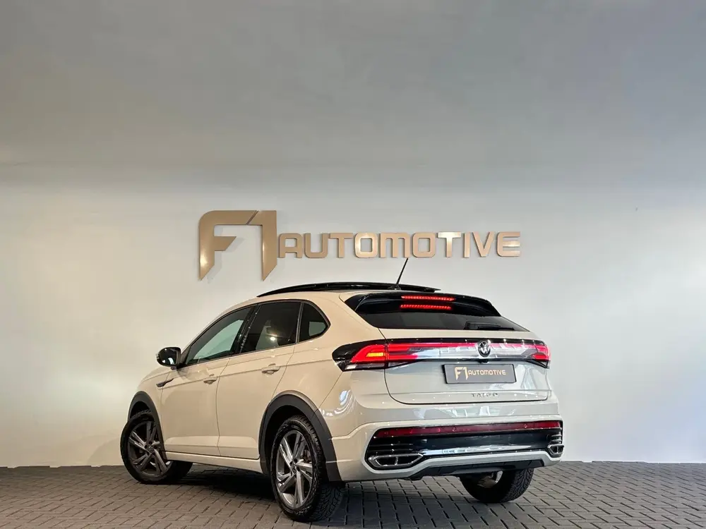 Volkswagen Taigo 1.0 TSI R-Line Pano|Lane Assist|Camera|Stoe uit 2022, foto 2
