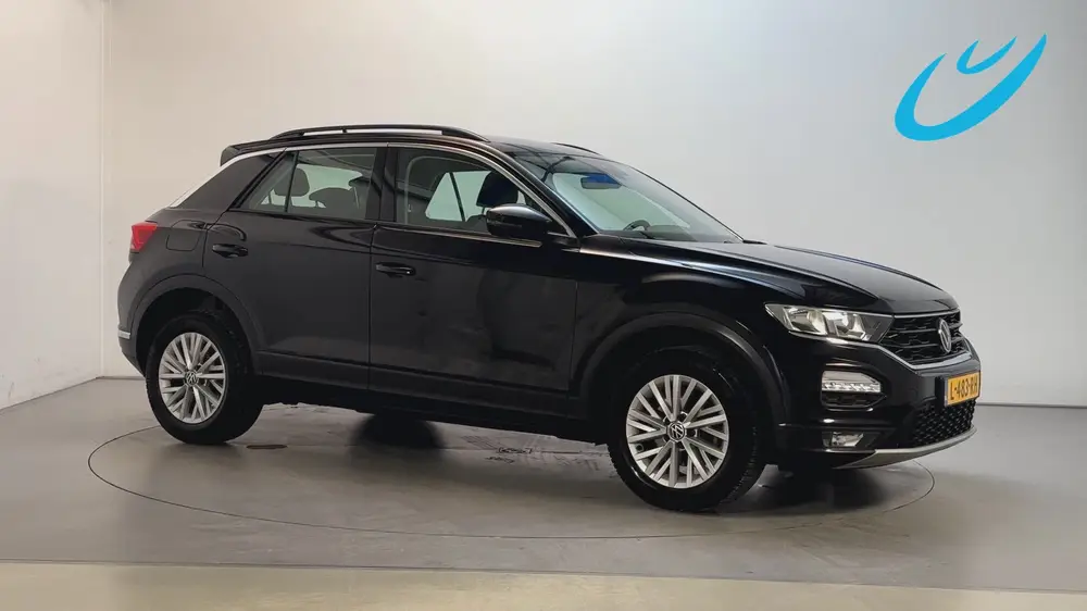 Volkswagen T-Roc 1.0 TSI Style Parkeersensoren Navigatie DAB uit 2021