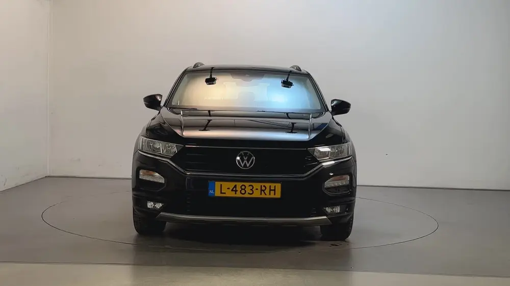 Volkswagen T-Roc 1.0 TSI Style Parkeersensoren Navigatie DAB uit 2021, foto 14