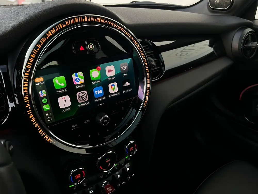 Mini Cooper 1.5 Cooper uit 2022, foto 11