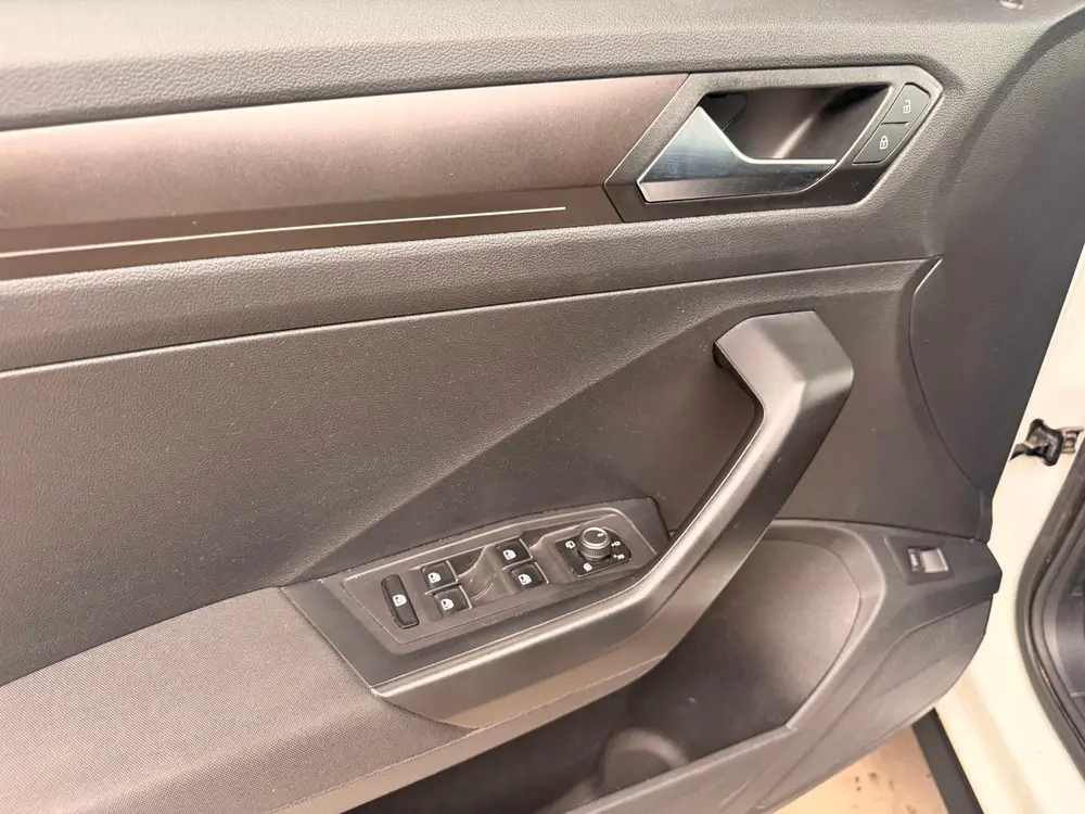 Volkswagen T-Roc 1.5 TSI DSG R-LINE 150PK PANO|SIDE ASSIST|B uit 2019, foto 13