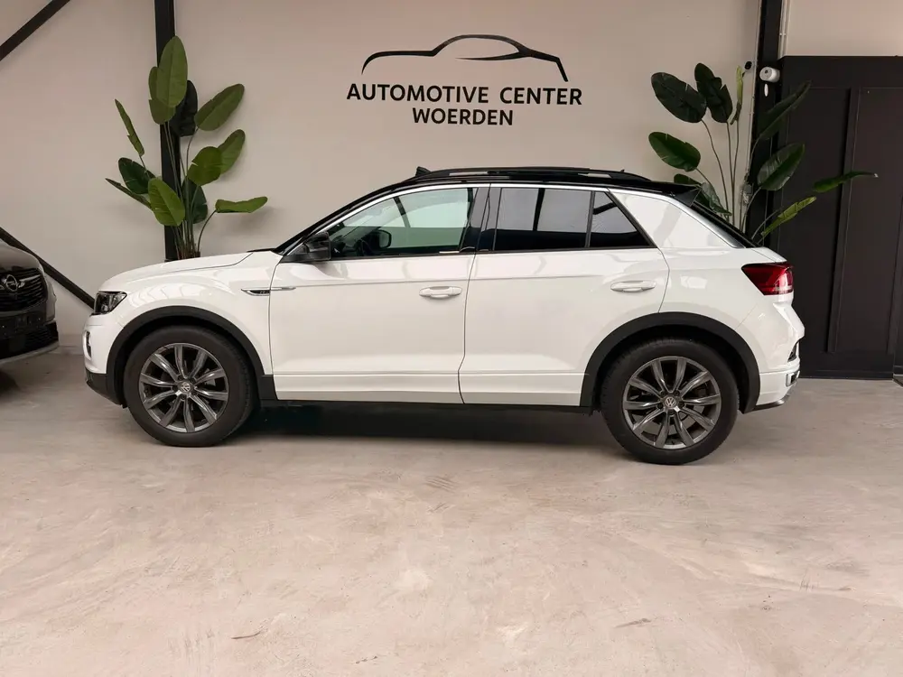 Volkswagen T-Roc 1.5 TSI DSG R-LINE 150PK PANO|SIDE ASSIST|B uit 2019, foto 4