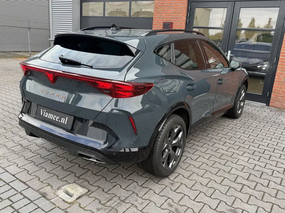Cupra Formentor 1.5 TSI e-Hybrid Business uit 2024, foto 3