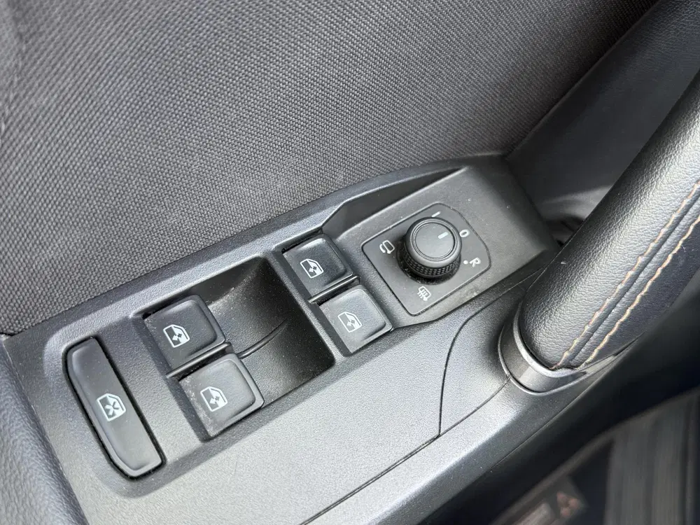 Cupra Formentor 1.5 TSI e-Hybrid Business uit 2024, foto 8