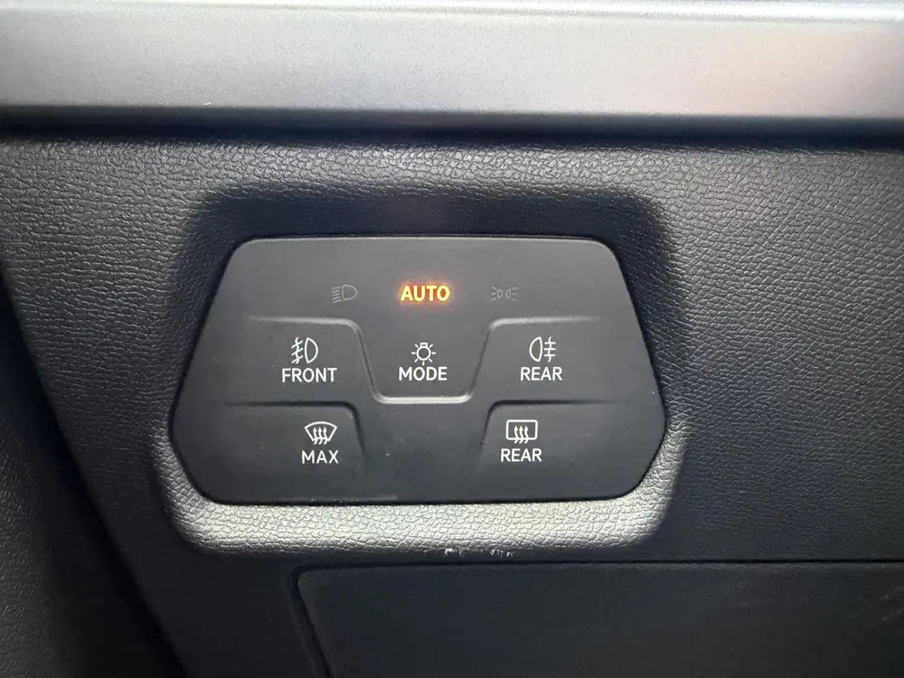 Cupra Formentor 1.5 TSI e-Hybrid Business uit 2024, foto 9