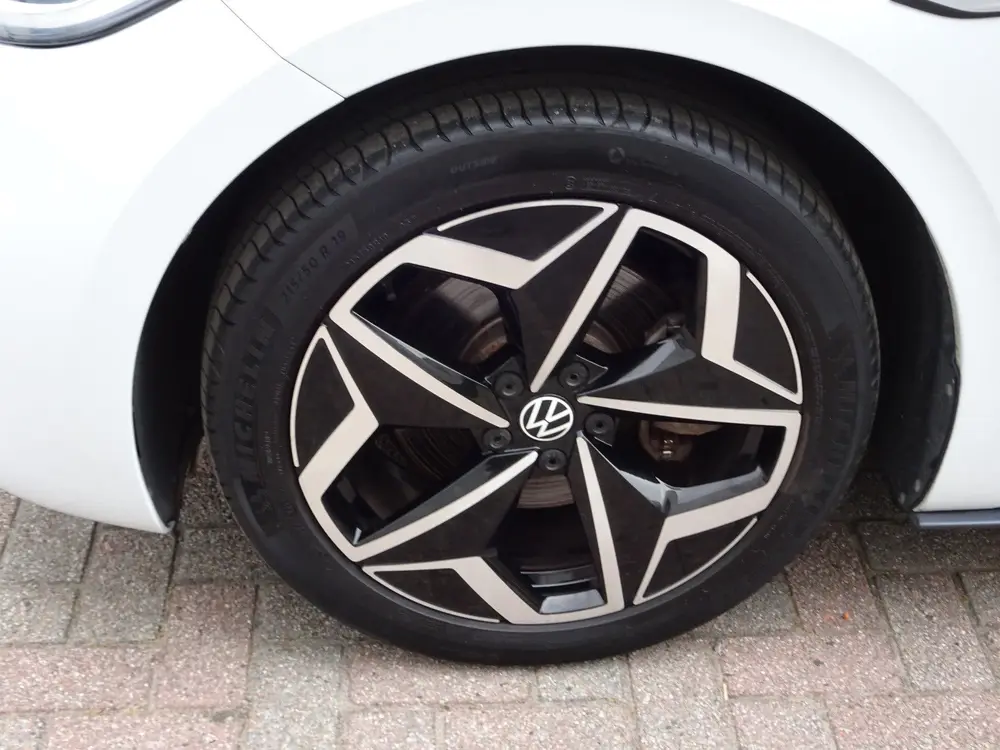 Volkswagen ID.3 First Plus 58 kWh Automatische airco, naviga uit 2021, foto 19