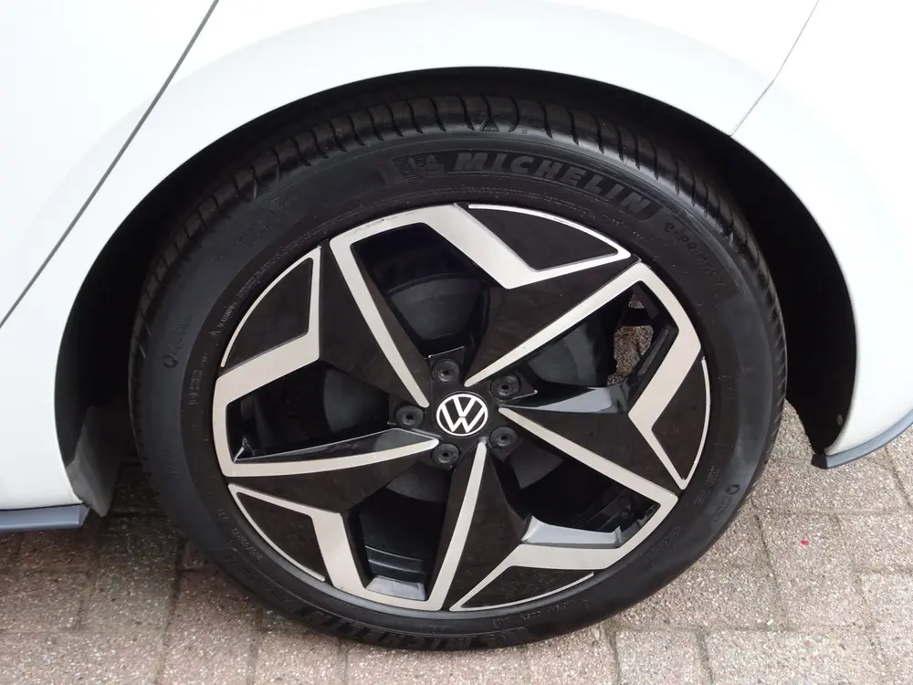 Volkswagen ID.3 First Plus 58 kWh Automatische airco, naviga uit 2021, foto 20