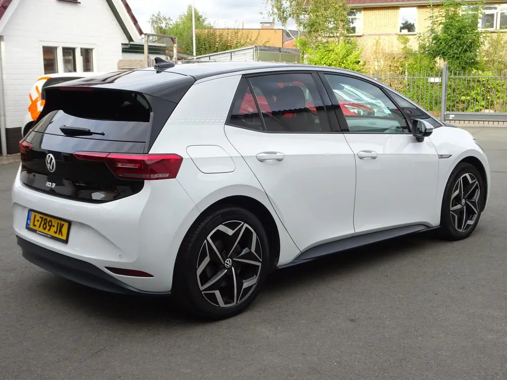 Volkswagen ID.3 First Plus 58 kWh Automatische airco, naviga uit 2021, foto 3