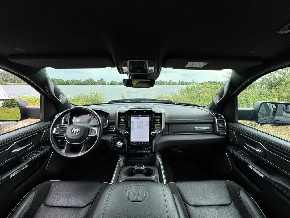 Dodge RAM LARAMIE NIGHT 5.7L V8 uit 2024, foto 10