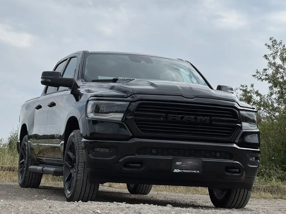Dodge RAM LARAMIE NIGHT 5.7L V8 uit 2024, foto 2