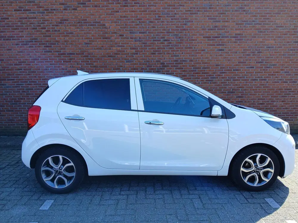 Kia Picanto 1.0 MPi 67pk 4-zits DynamicPlusLine uit 2022, foto 7