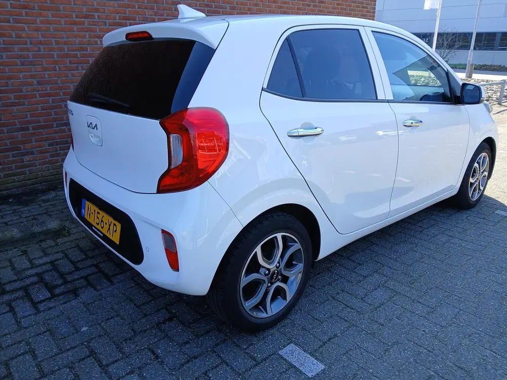 Kia Picanto 1.0 MPi 67pk 4-zits DynamicPlusLine uit 2022, foto 8