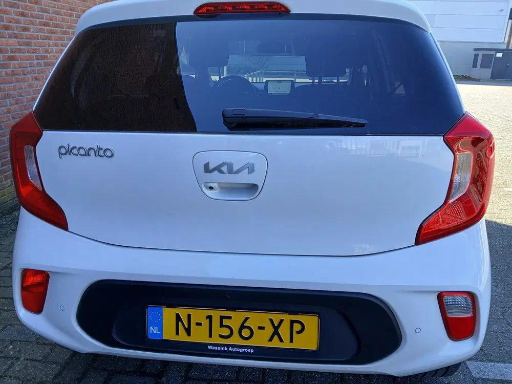 Kia Picanto 1.0 MPi 67pk 4-zits DynamicPlusLine uit 2022, foto 9