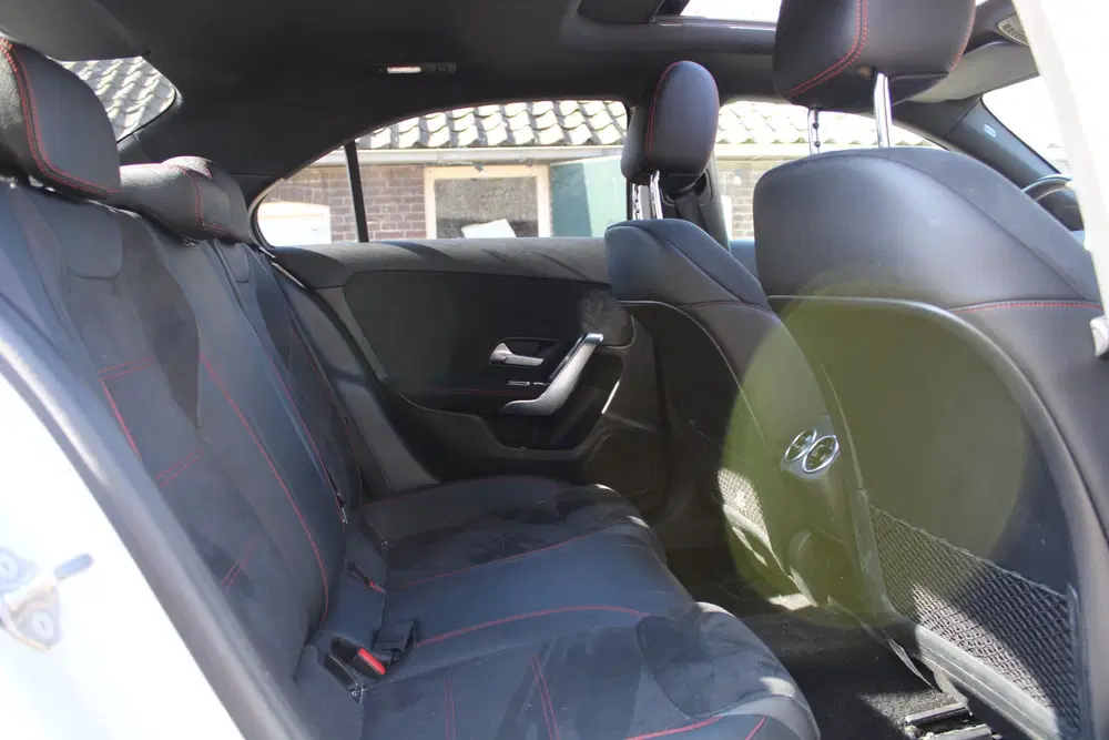 Mercedes-Benz A-Klasse 250 e PHEV AMG SOh 97 uit 2021, foto 15