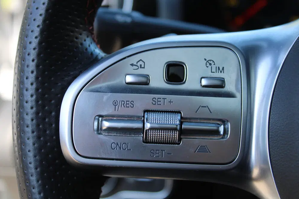 Mercedes-Benz A-Klasse 250 e PHEV AMG SOh 97 uit 2021, foto 19