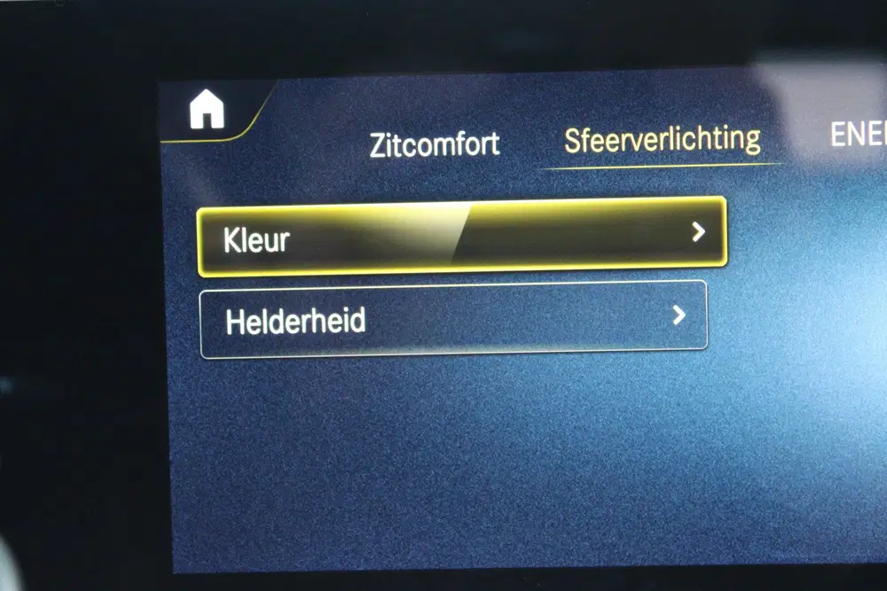 Mercedes-Benz EQB 300 4MATIC AMG Line 67 kWh SOh 97.5% PANO uit 2022, foto 12