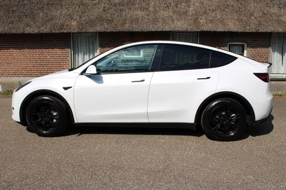 Tesla Model Y Long Range AWD 75 kWh SOh 91% PANO LEER LE uit 2022, foto 5