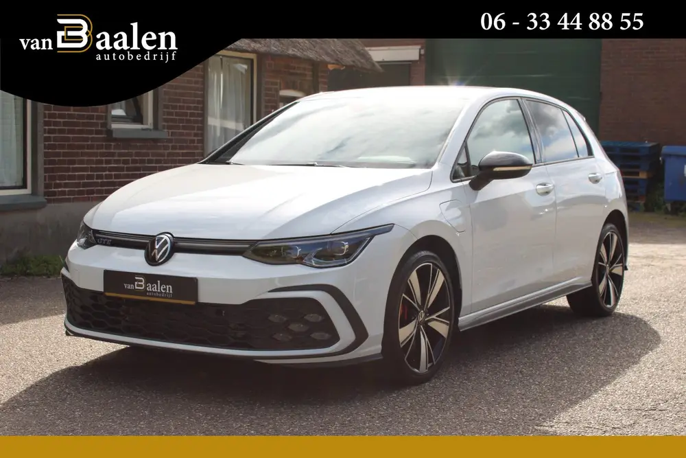 Volkswagen Golf 1.4 eHybrid GTE SOh 91,8% VIRTUAL NAVI ECC 9 uit 2022