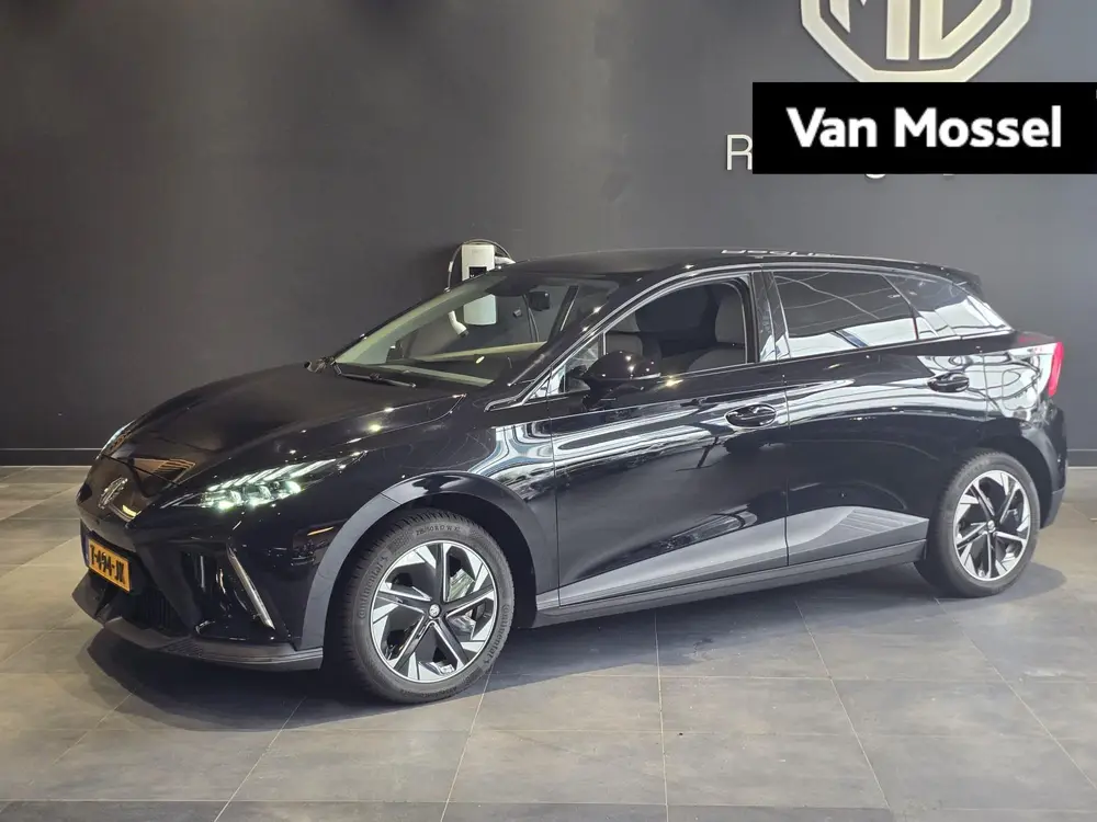MG MG4 Luxury Long Range 64 kWh uit 2023