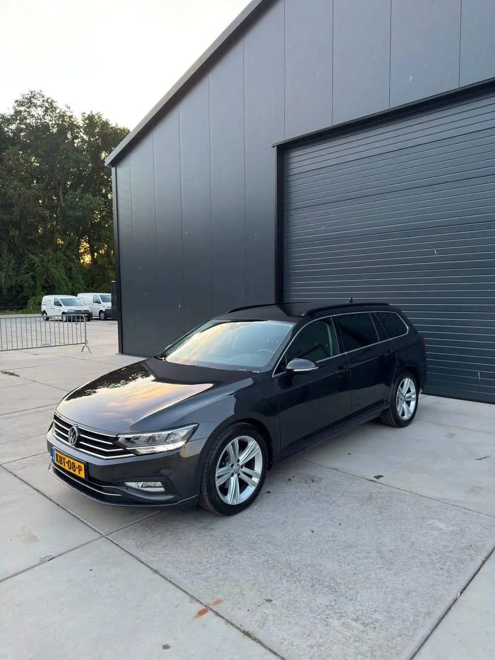 Volkswagen Passat Variant Passat | 1.5 TSI | 150pk | DSG | Showroomstaat! uit 2019, foto 2