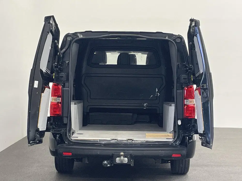 Peugeot Expert 2.0 BlueHDI 180pk Automaat Dubbele Cabine uit 2023, foto 5
