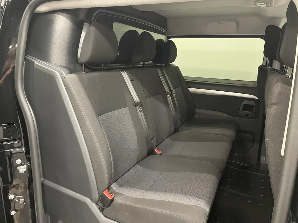 Peugeot Expert 2.0 BlueHDI 180pk Automaat Dubbele Cabine uit 2023, foto 8