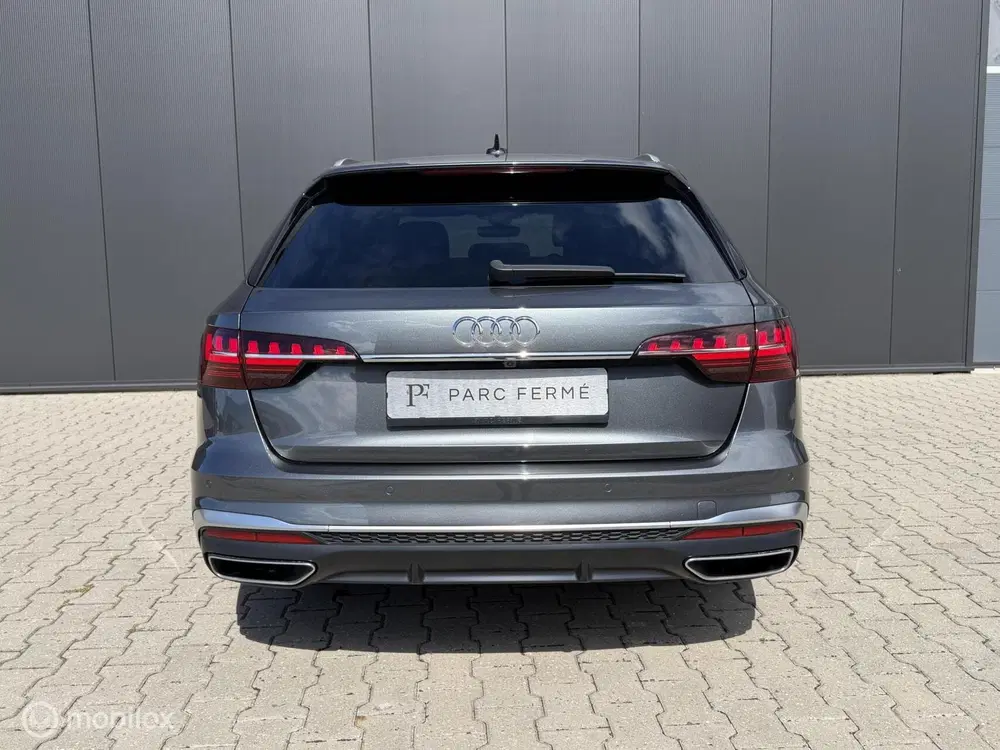 Audi A4 35 TFSI S-Line uit 2021, foto 7