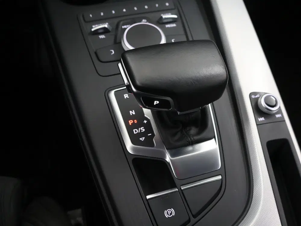 Audi A5 40 TFSI Launch edition Sport uit 2019, foto 20