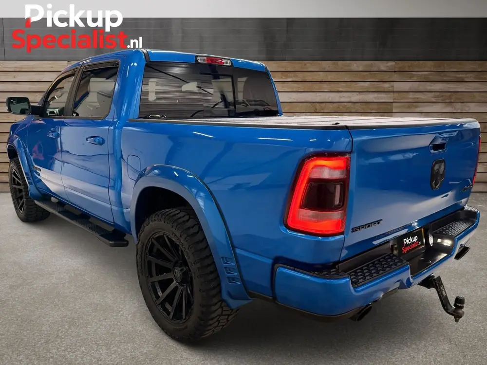 Dodge Ram 1500 5.7 V8 4x4 Crew Cab Big Horn , VERHOOGD , WID uit 2020, foto 6