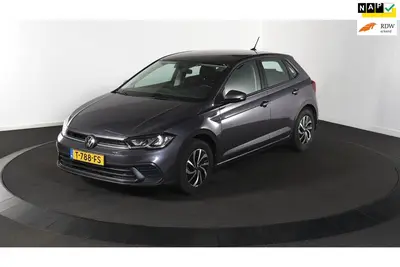 Volkswagen Polo 1.0 TSI Life DRAADLOZE LADER/VERKEERSBORD DE uit 2023