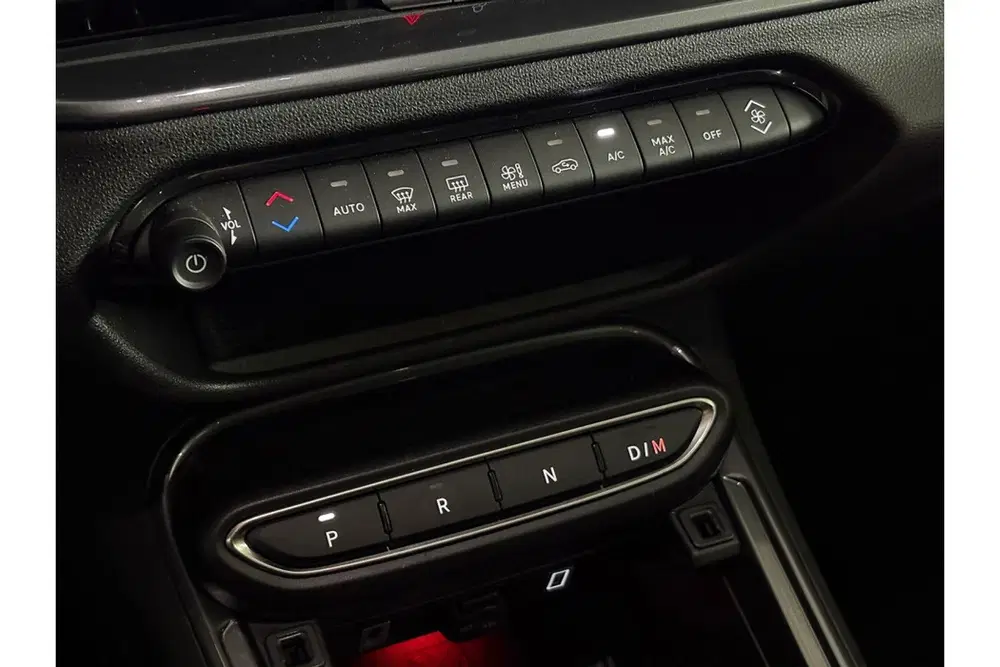 Fiat 600 1.2 Hybrid Urban FULL OPTIONS uit 2025, foto 15