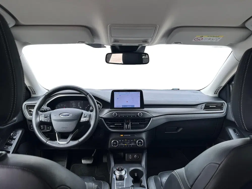 Ford Focus 1.5 EcoBoost Vignale uit 2019, foto 14