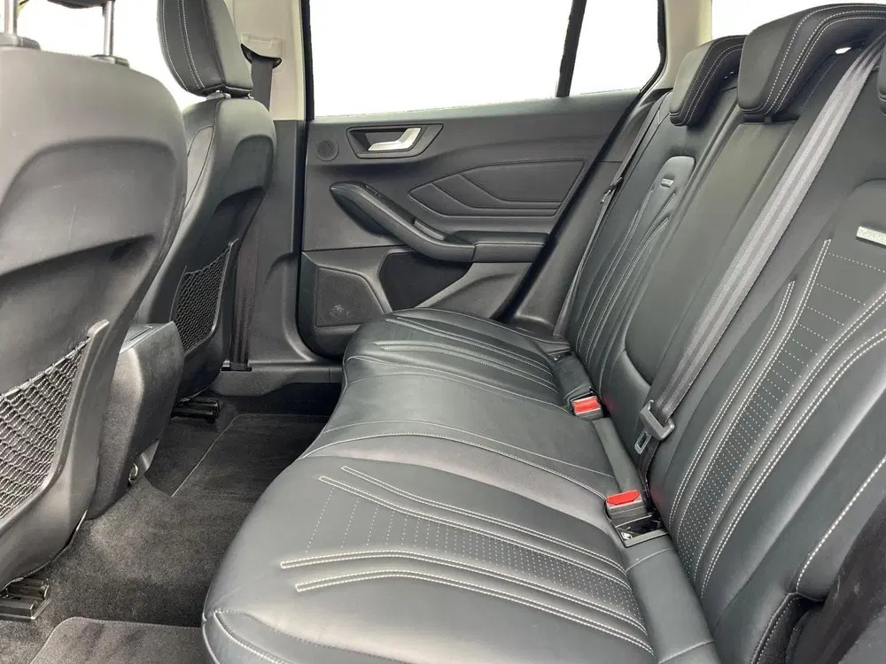 Ford Focus 1.5 EcoBoost Vignale uit 2019, foto 6