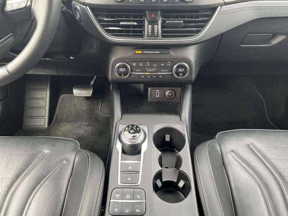 Ford Focus 1.5 EcoBoost Vignale uit 2019, foto 8