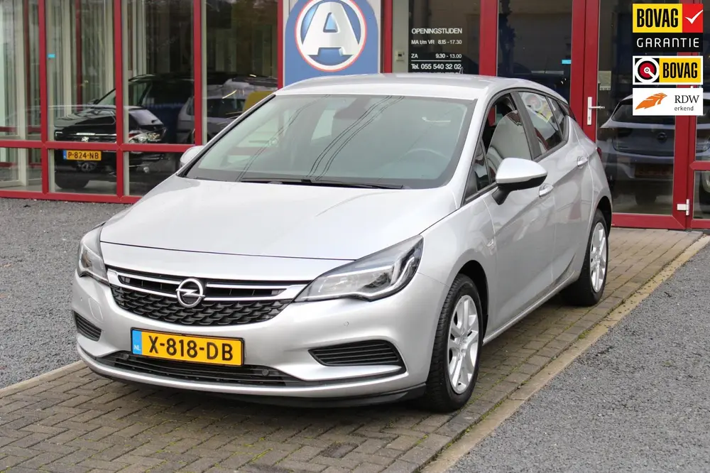 Opel Astra 1.0 Turbo 120 Jaar Edition uit 2019