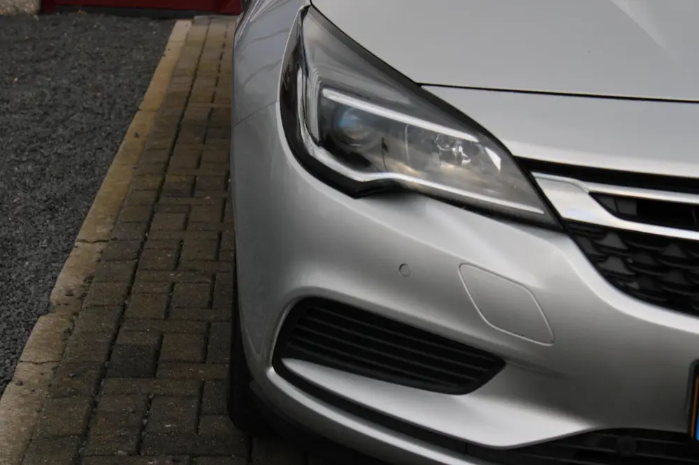 Opel Astra 1.0 Turbo 120 Jaar Edition uit 2019, foto 19