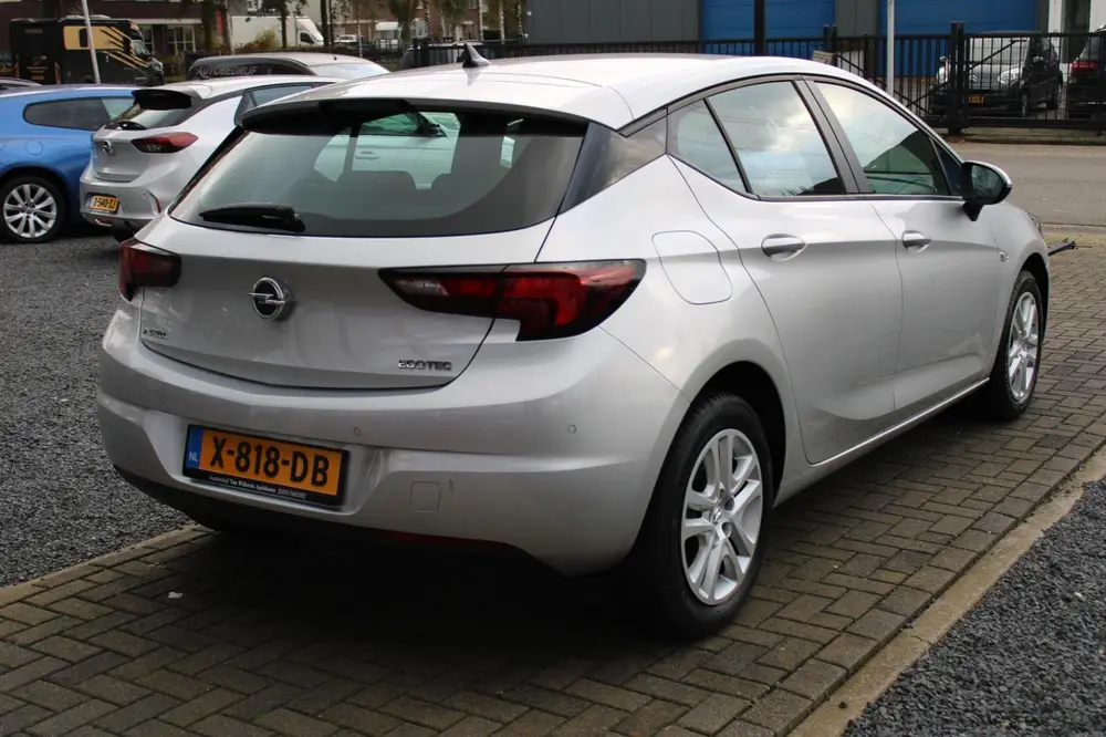 Opel Astra 1.0 Turbo 120 Jaar Edition uit 2019, foto 5